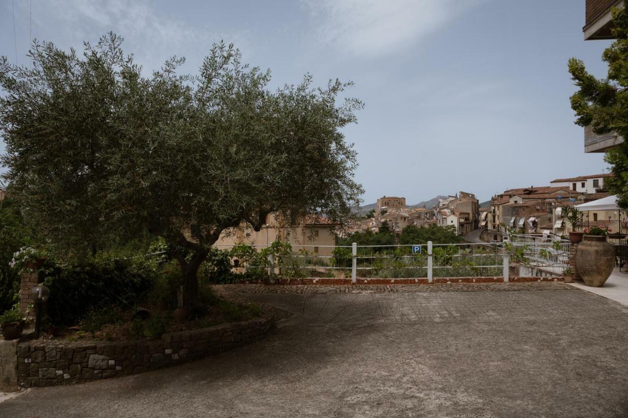 B&B Panorama Кастельбуоно Экстерьер фото